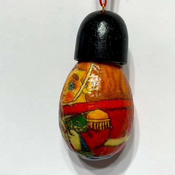 Nutcracker Soldier Christmas ornament - Picture 3 of 11